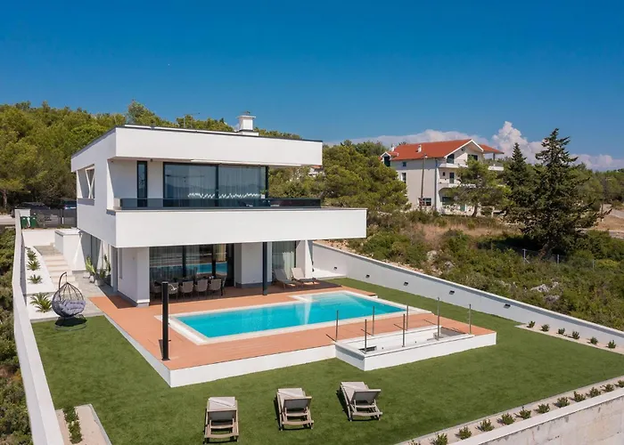 Calvi Feriehus *