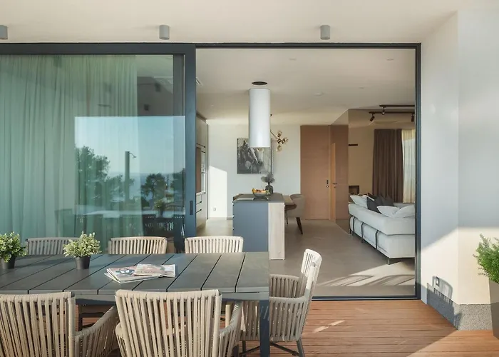 Дом отдыха Calvi *