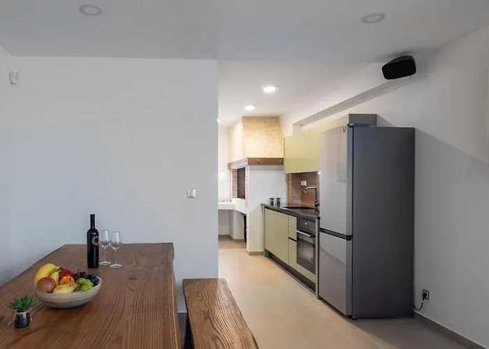 Дом отдыха Calvi Задар