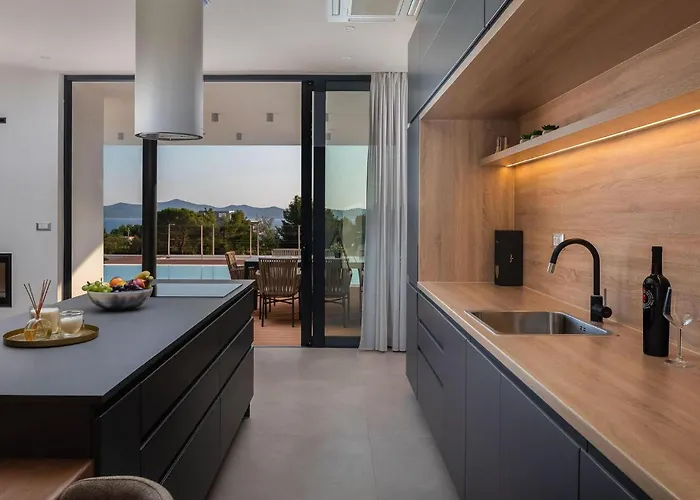 Calvi Feriehus Zadar